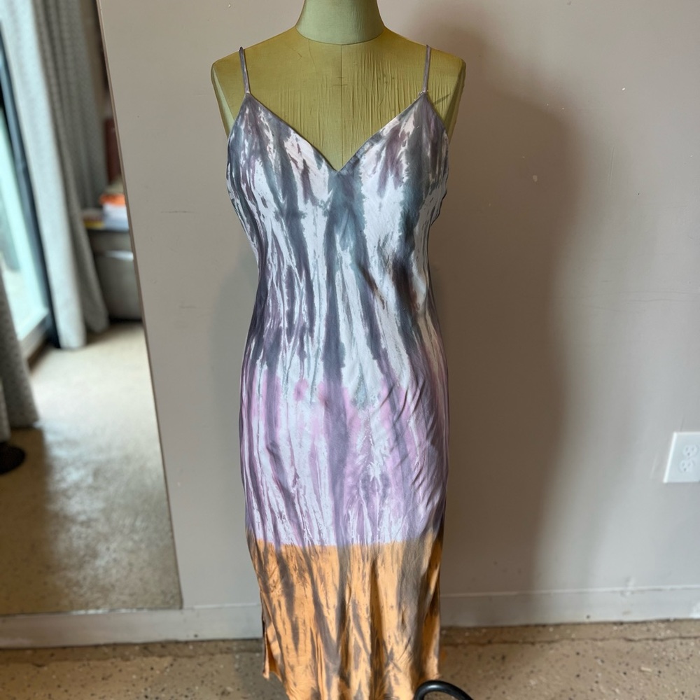 Silky dress